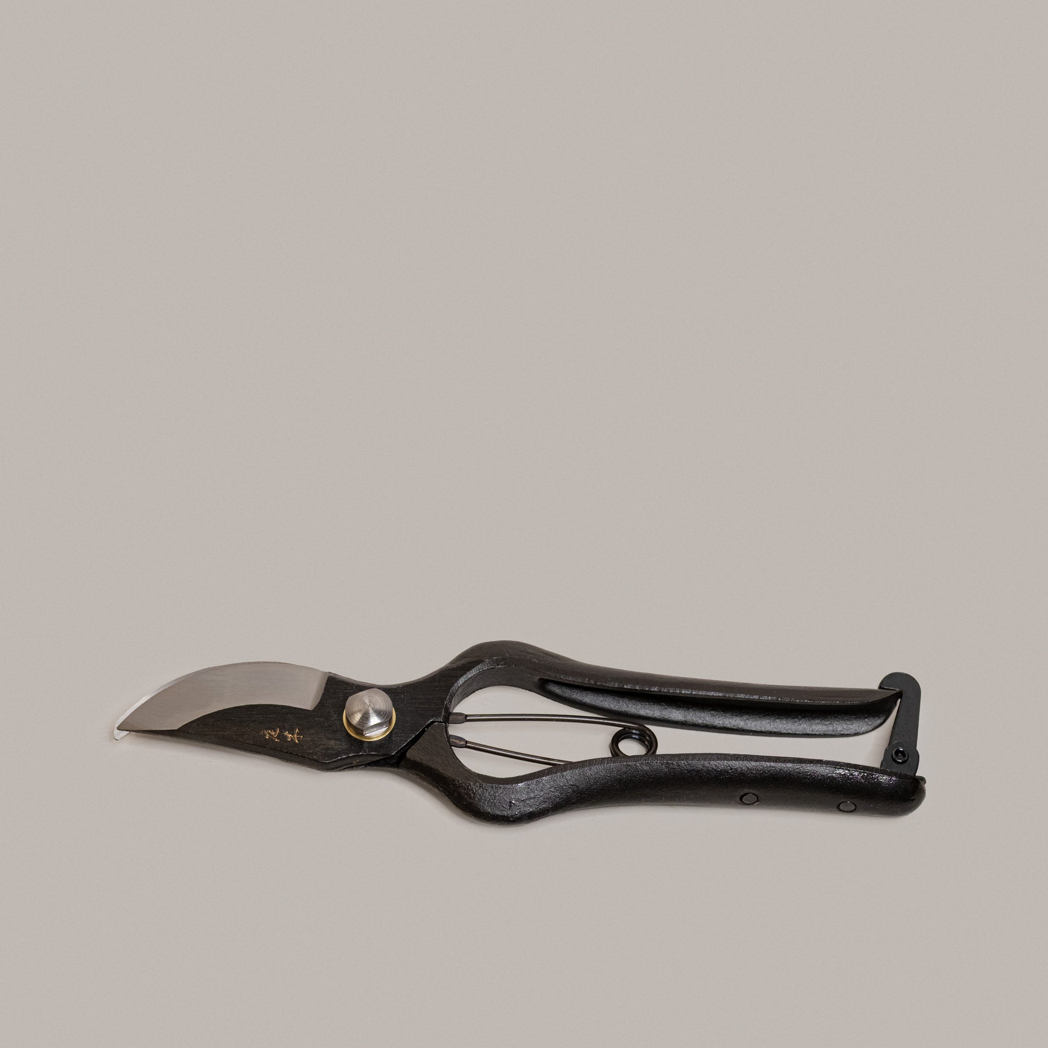 Sécateur en acier carbone Niwaki