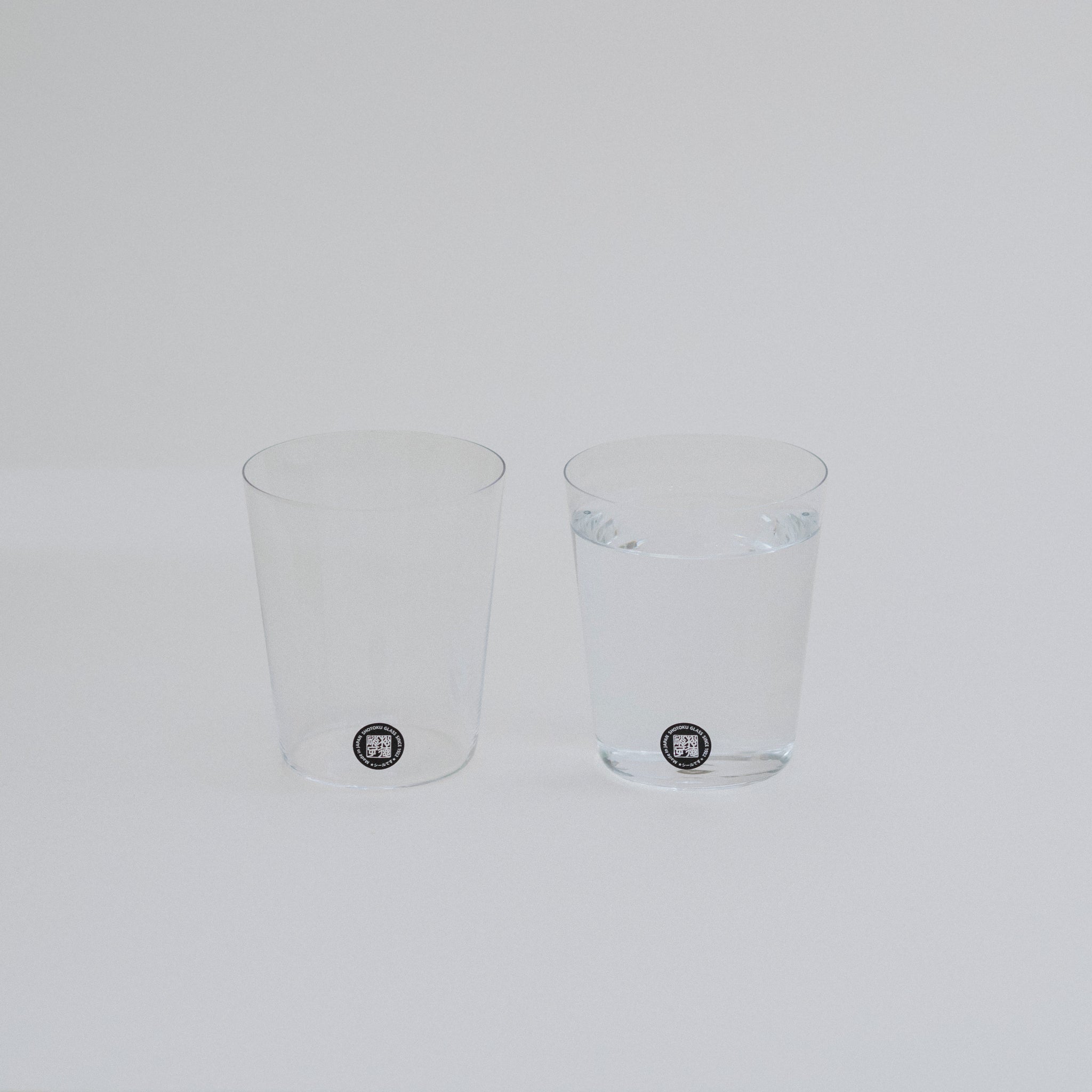 Pair of Ultra-thin Usuhari Glasses – M Size